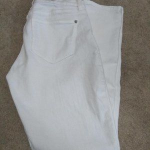 Old Navy The Flirt white jeans size 2